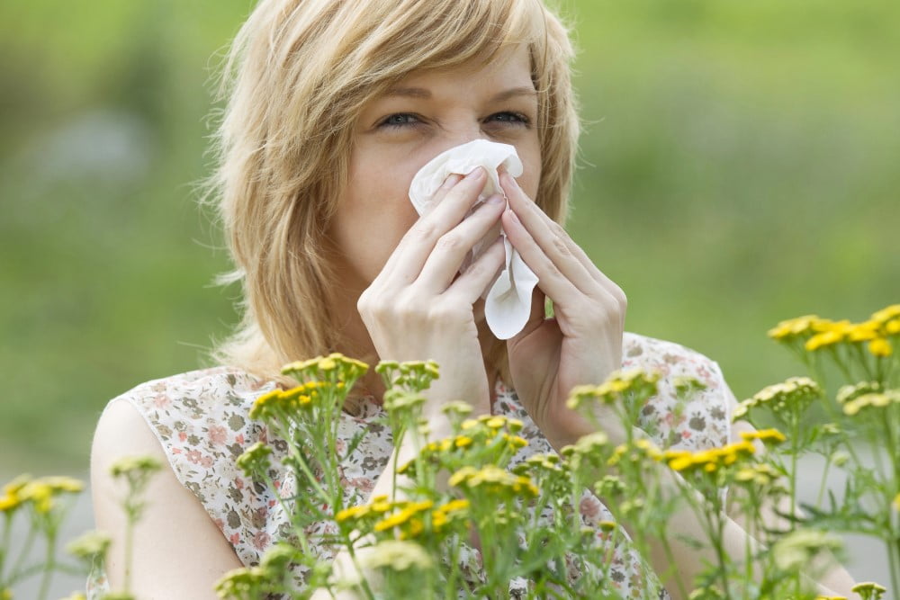 Kvinde med pollenallergi